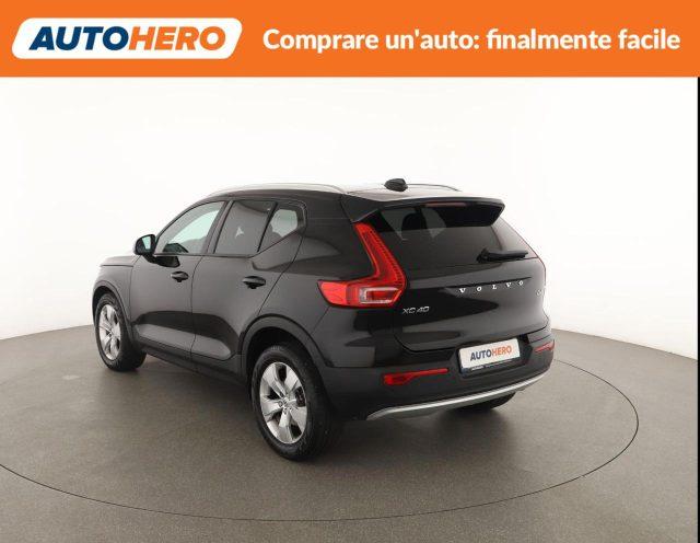 VOLVO XC40 D4 AWD Geartronic Momentum