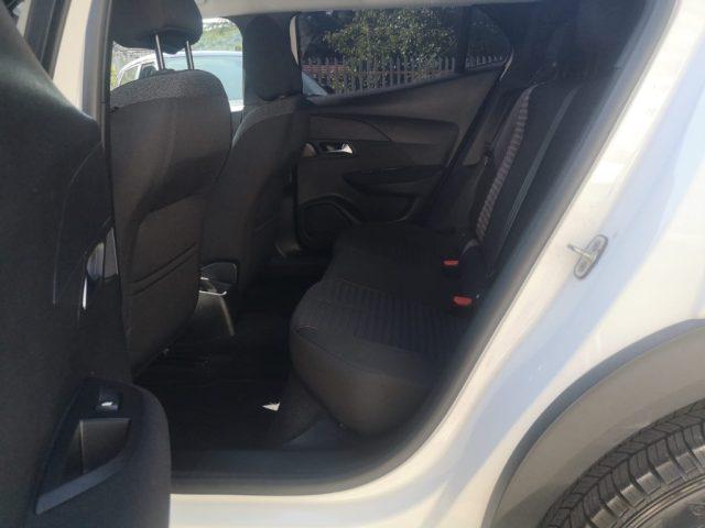 PEUGEOT 2008 BlueHDi 110 S&S Active