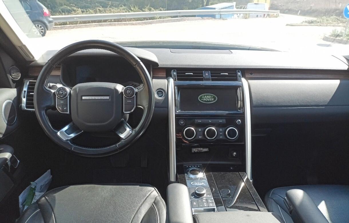 Land Rover Discovery HSE 7 posti