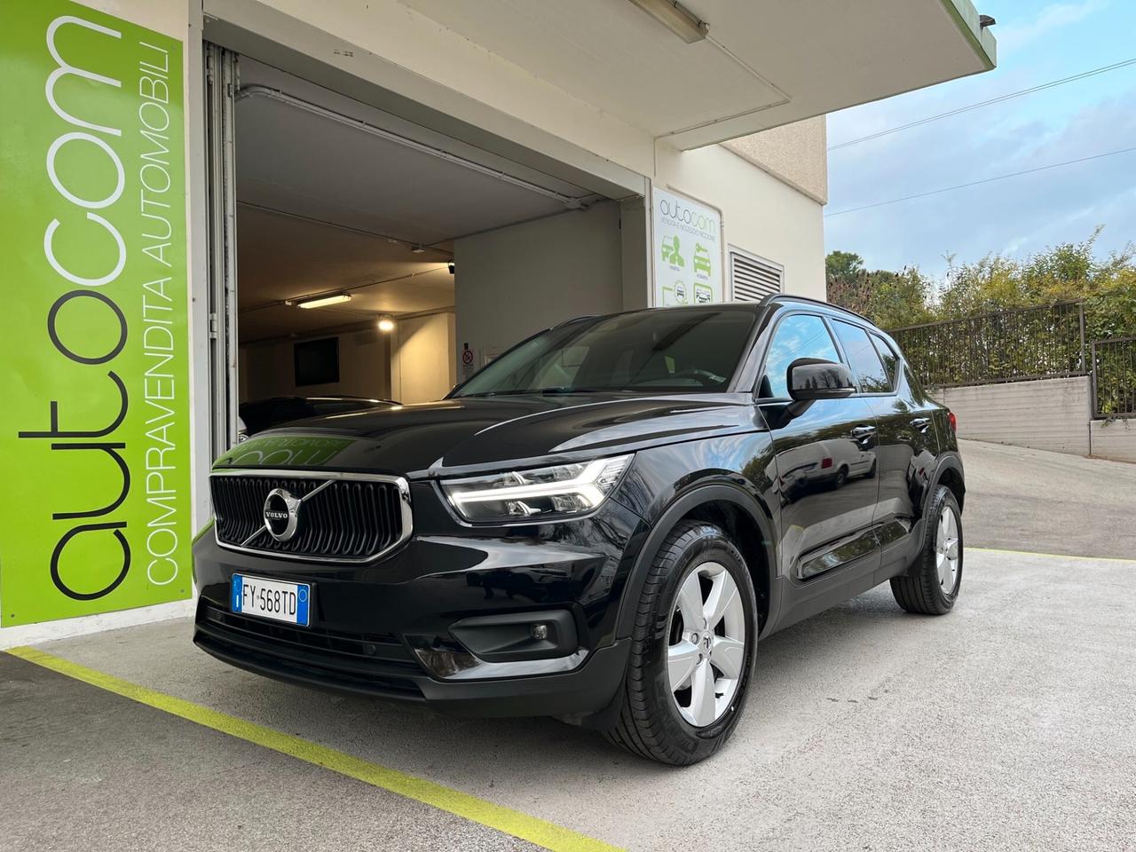 Volvo XC40 2.0 D3 R-design AWD my21 GARANZIA24MESI