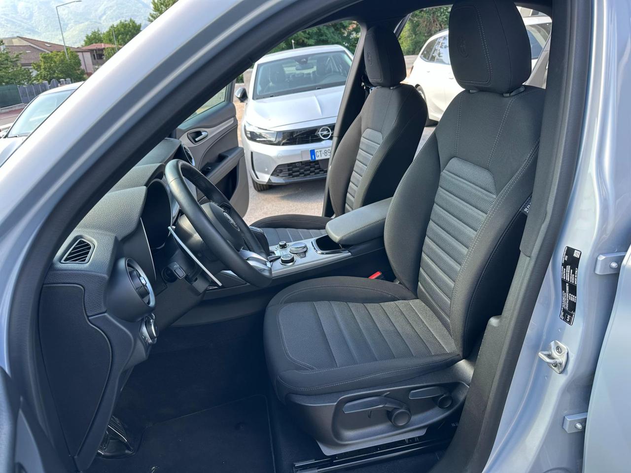 Alfa Romeo Stelvio 2.2 t Sprint rwd 160cv auto