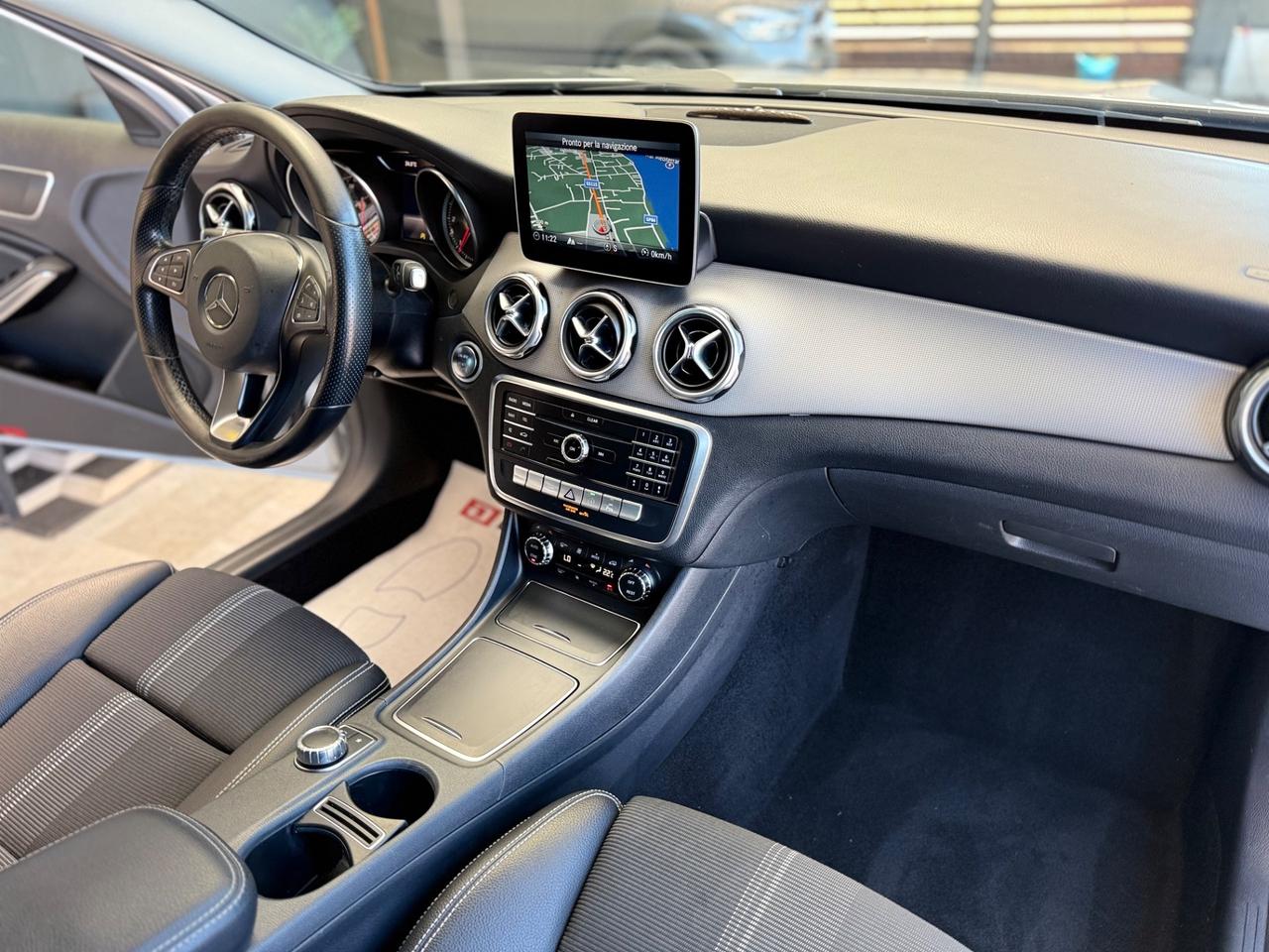Mercedes-benz GLA 200 d Automatic Sport