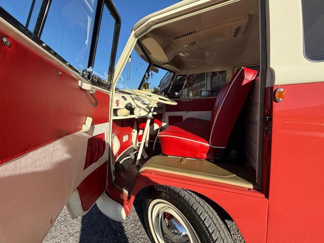 VOLKSWAGEN T1 231 23H