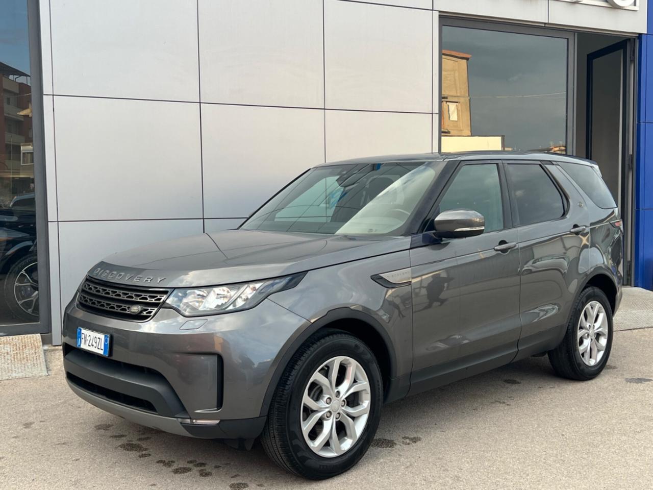 Land Rover Discovery 2.0 sd4 SE 240cv auto 7 posti - anno 2018 - km 90.000