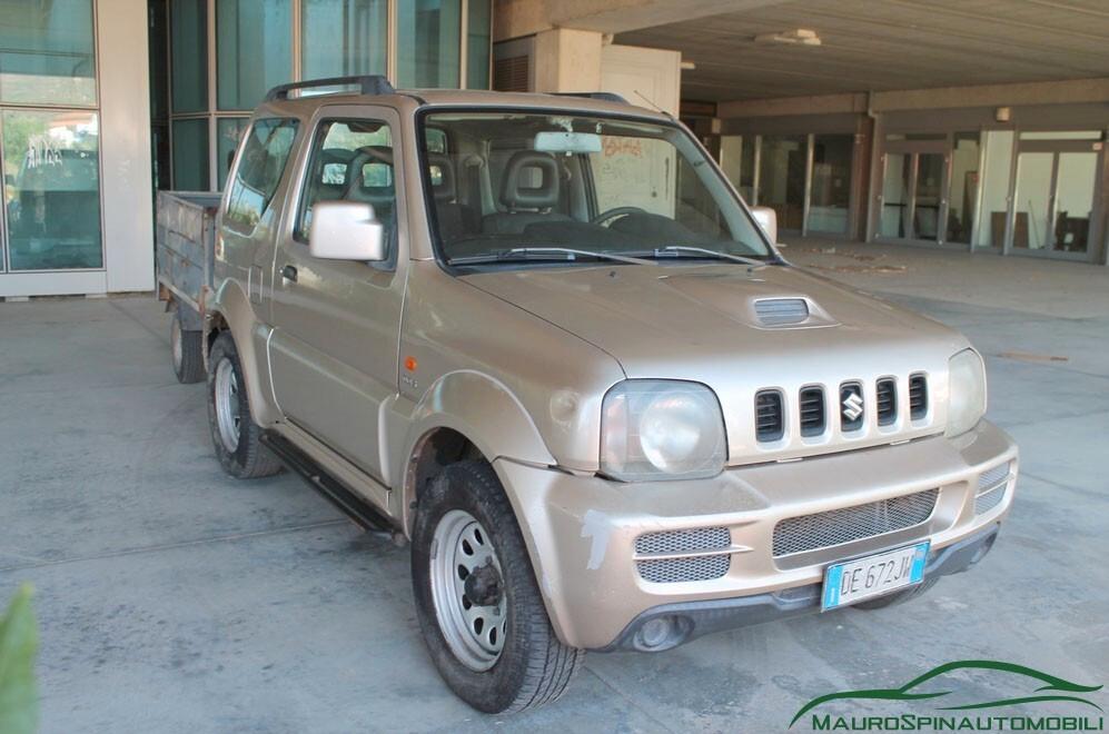 FUORISTRADA SUZUKI JIMNY 1.5 DDi 4X4 + RIDOTTE