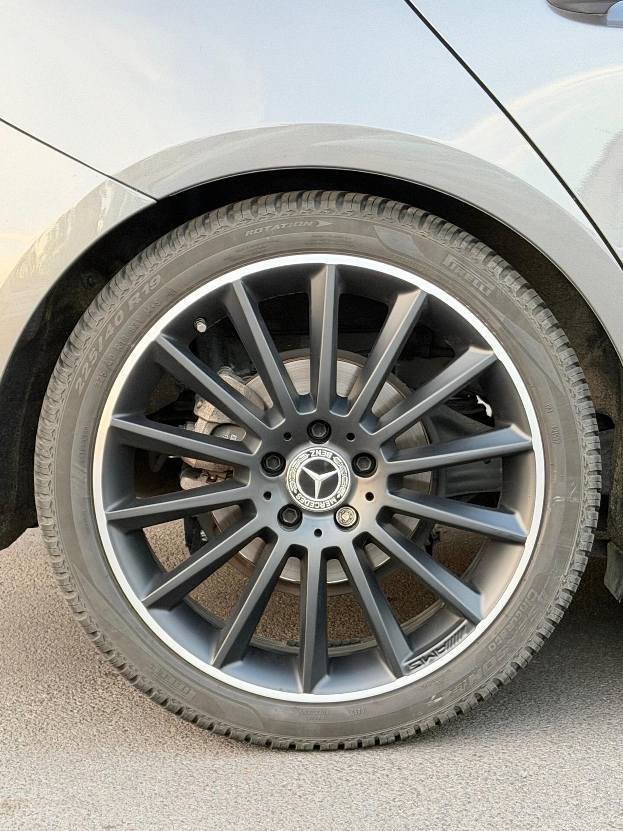 Mercedes Classe A 200D 150CV PREMIUM AMG