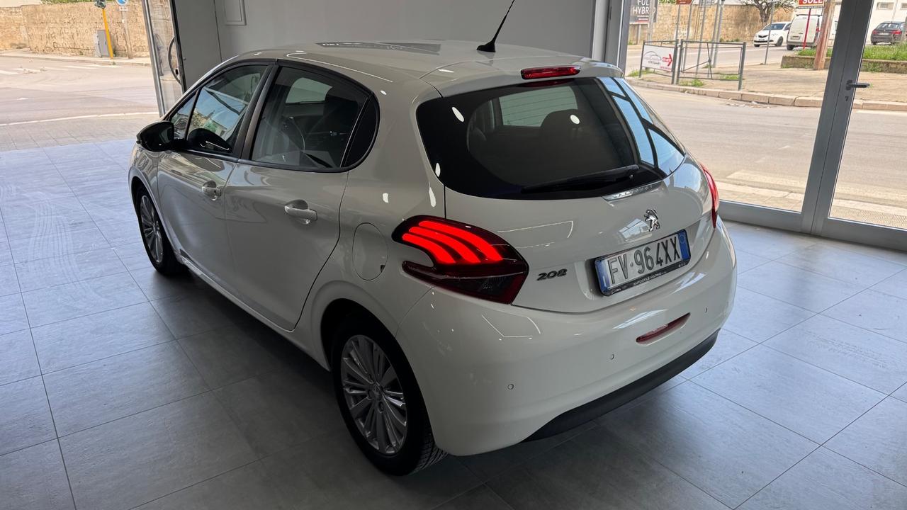 Peugeot 208 BlueHDi 75 5 porte Allure-2019