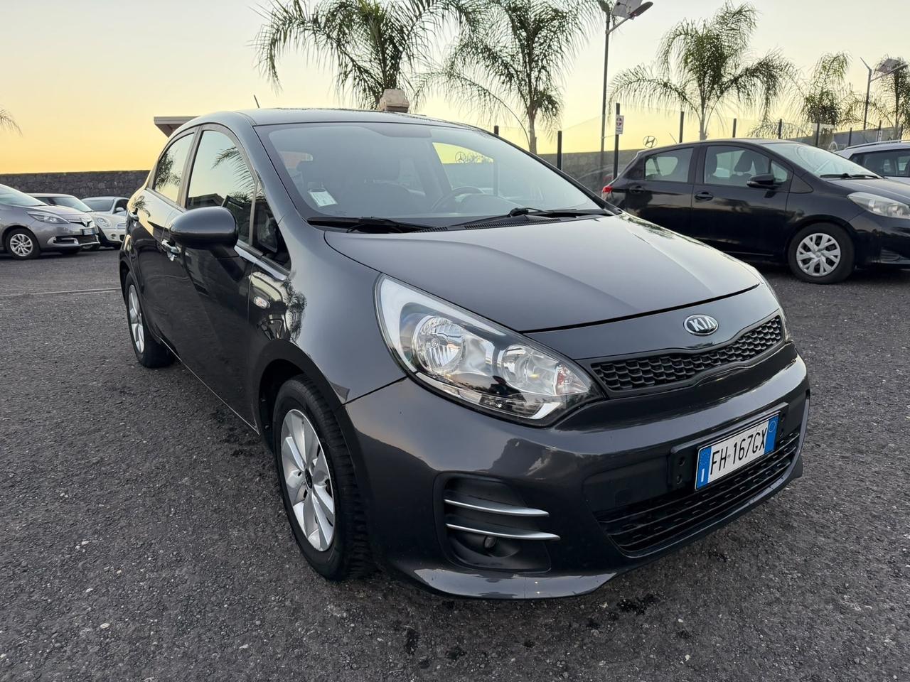 Kia Rio 1.1 CRDi 5p. Cool