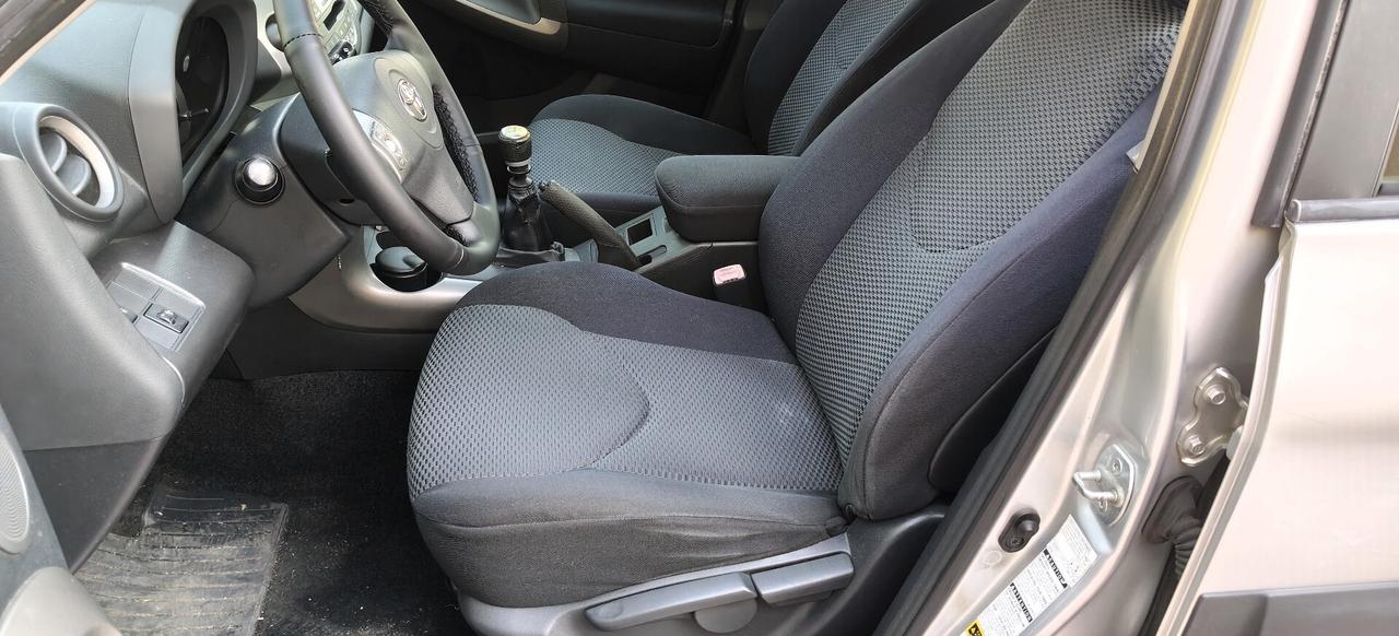 Toyota RAV 4 2.2 D-4D 136 CV Luxury