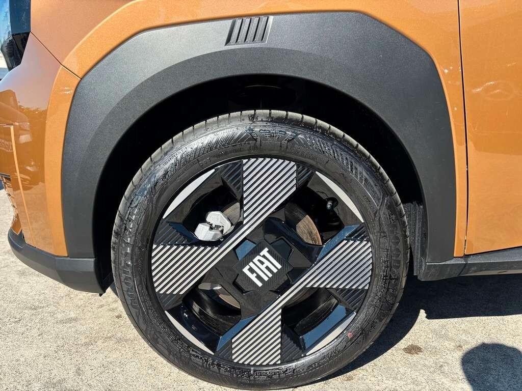 Fiat Grande Panda 1.2 Hybrid 110 CV S&S La Prima 2026 / KM 0 IVA ESPOSTA Tua a solo 229 Euro al mese