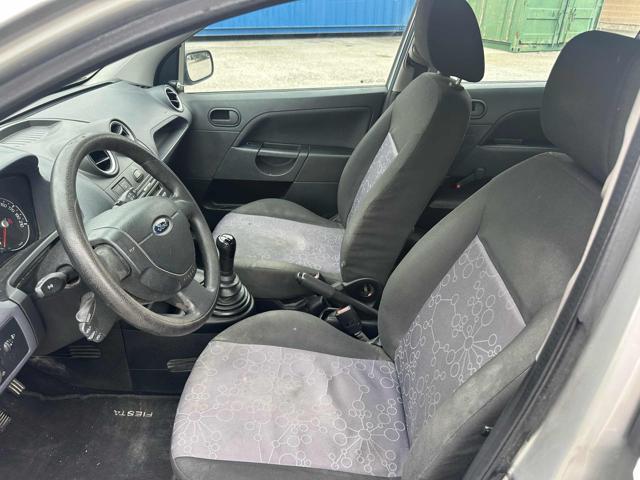 FORD Fiesta 1.4 TDCi 5p. Ghia senza nessun lavoro da fare