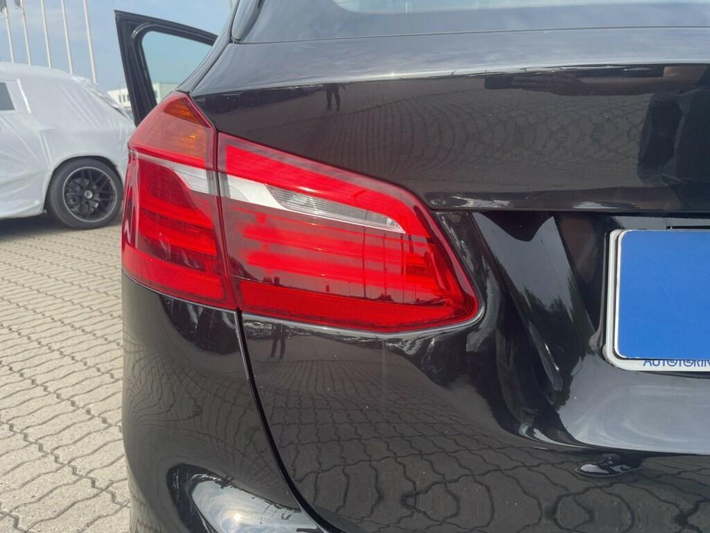BMW Serie 2 Active Tourer 216 d Luxury DCT