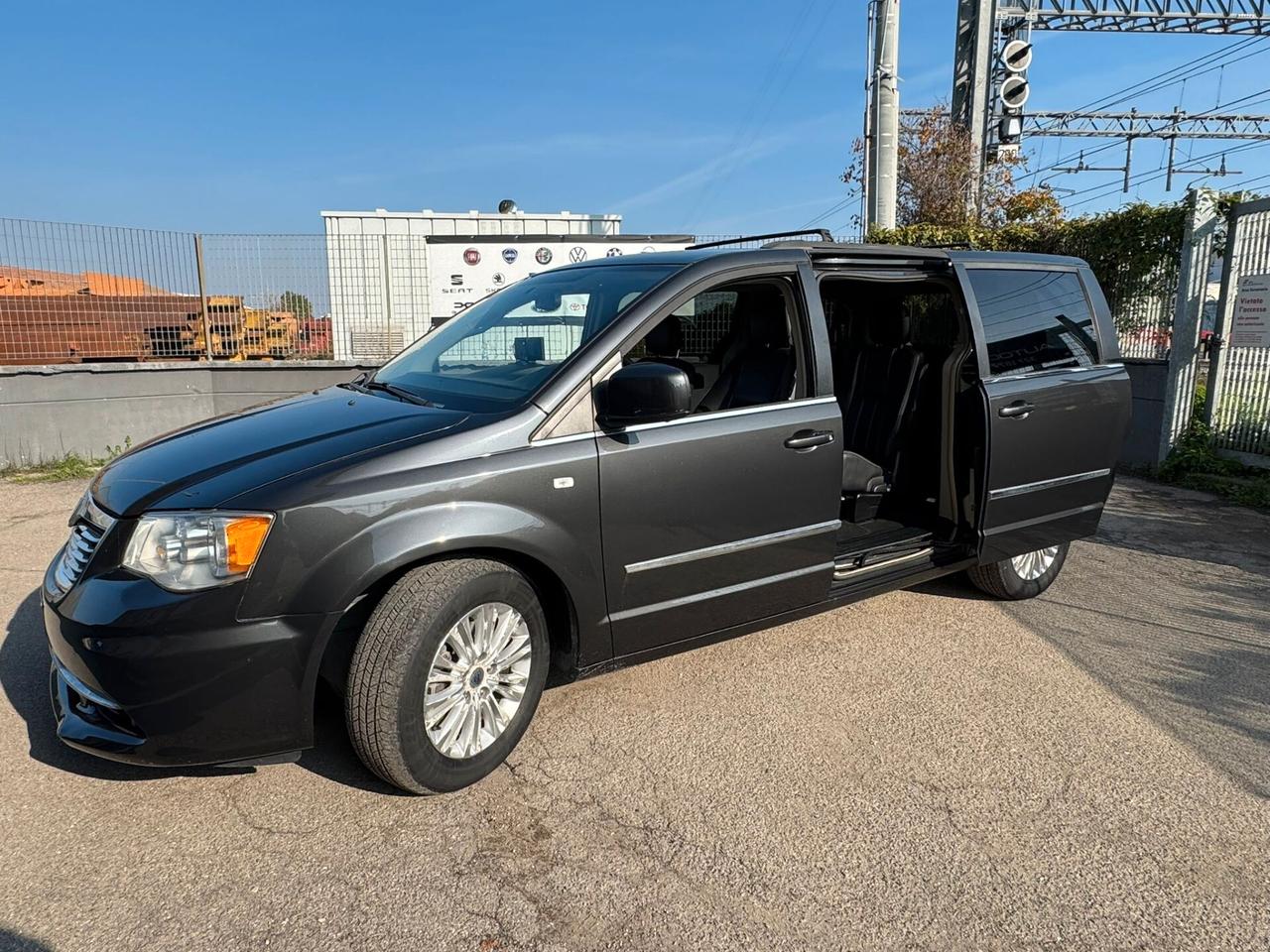 Lancia Voyager 2.8 Turbodiesel Platinum 163 CV