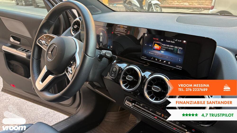 MERCEDES GLA (H247) GLA 180 d Automati...