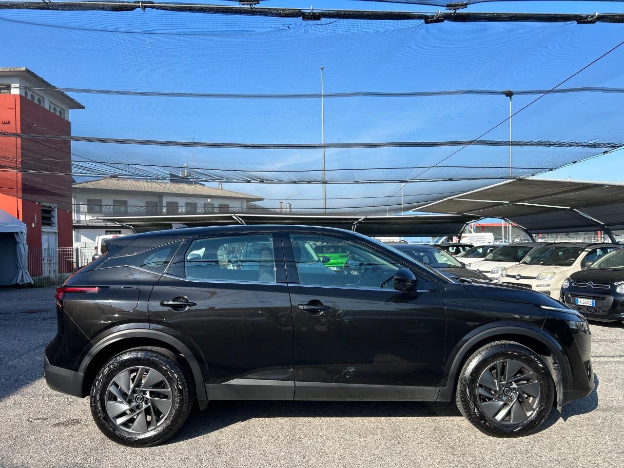 Nissan Qashqai 1.3 mhev Business 2wd 158cv xtronic