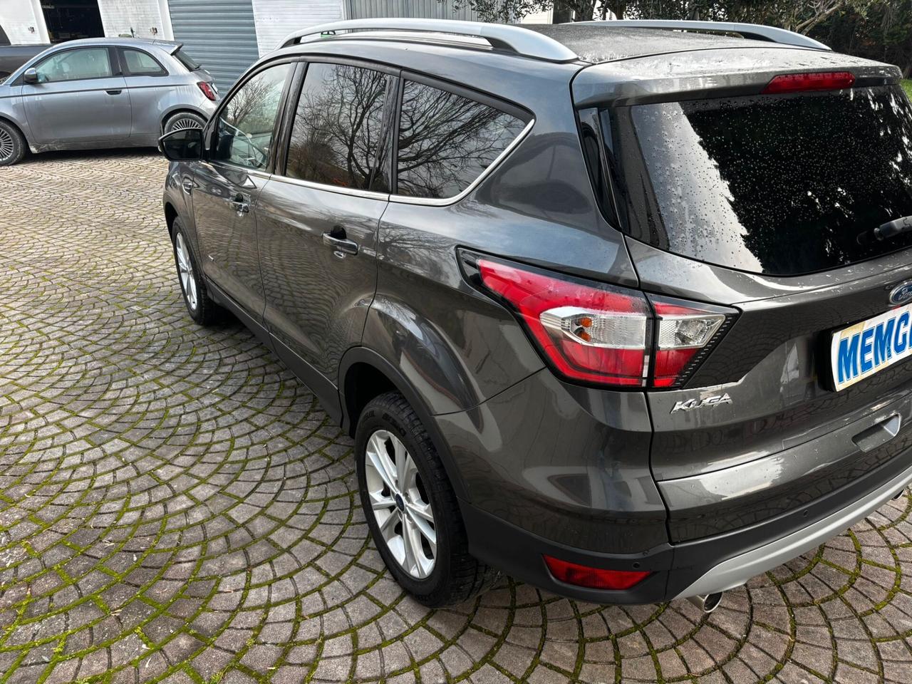 Ford Kuga 2.0 TDCI 150 CV S&S 4WD Titanium CAMBIO AUTOMATICO UNIPROPRIETARIO PERMUTABILE