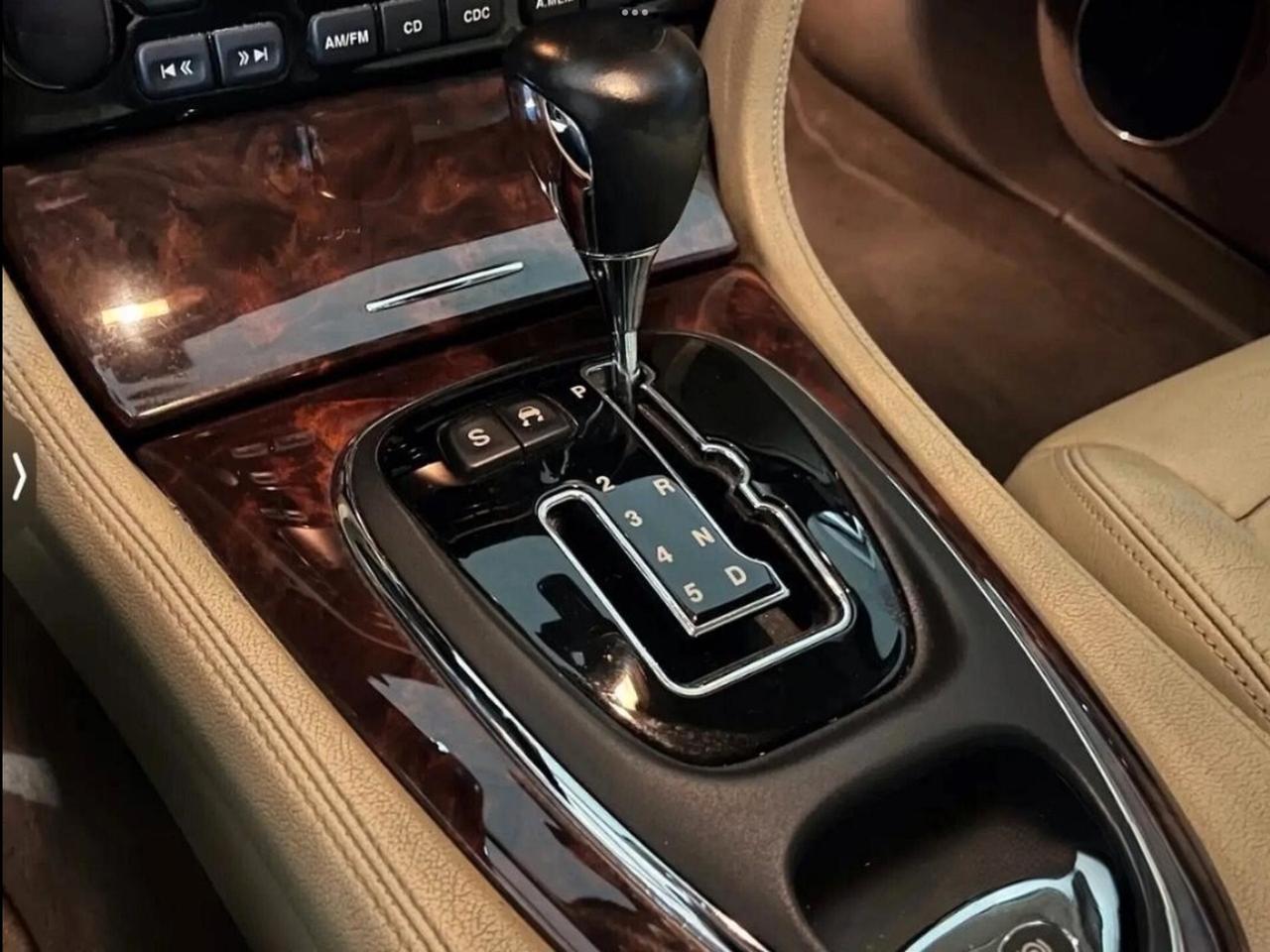 Jaguar XJ 2.7 D V6 cat LWB Sovereign Perfetta