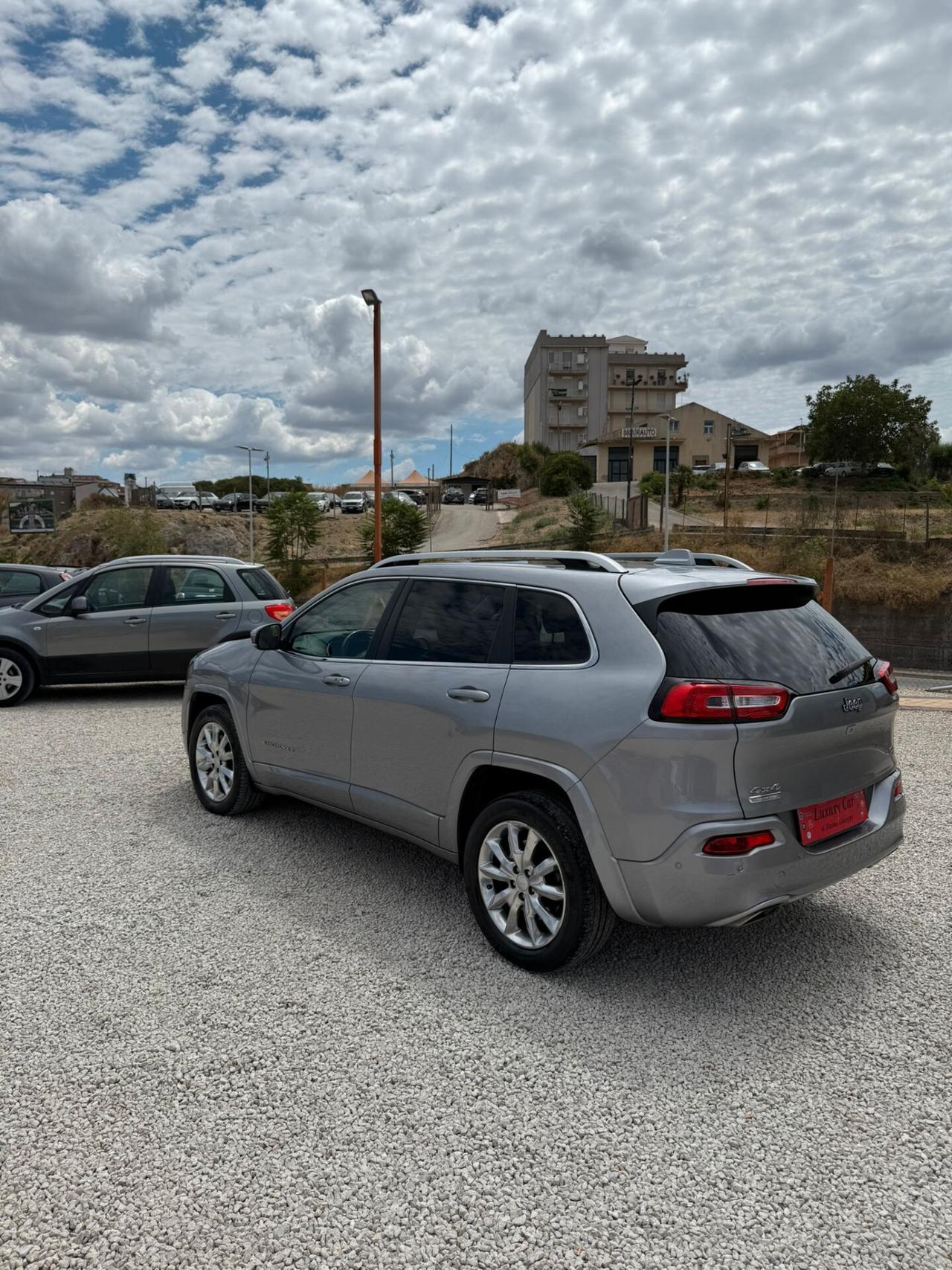 Jeep Cherokee 2.2 Mjt II 4WD Active Drive I Overland