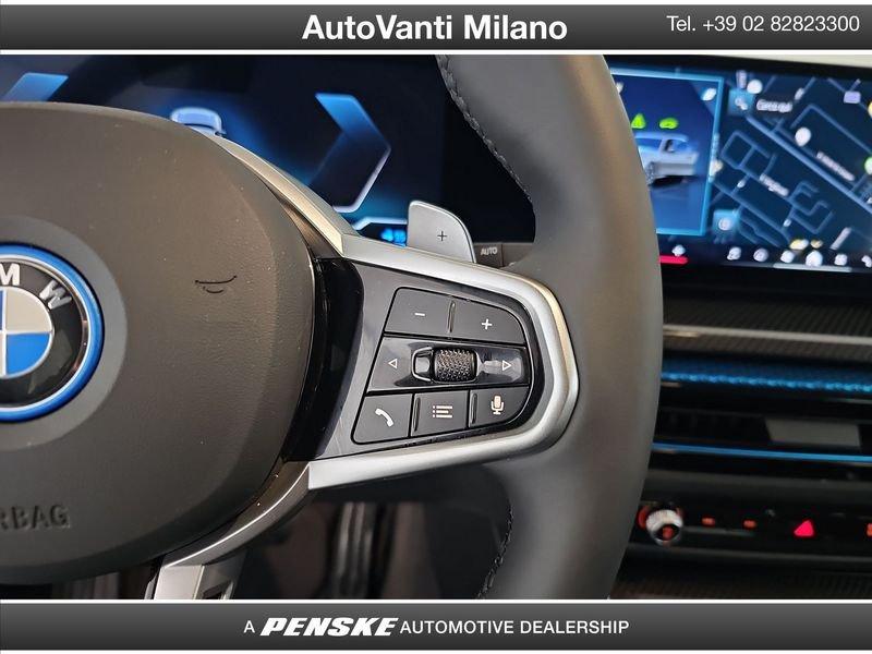 BMW Serie 3 330e xDrive Touring Msport Pro