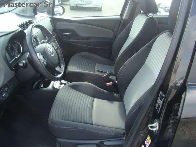 TOYOTA Yaris Yaris III 2017 5p 1.5h Active - FM852DH