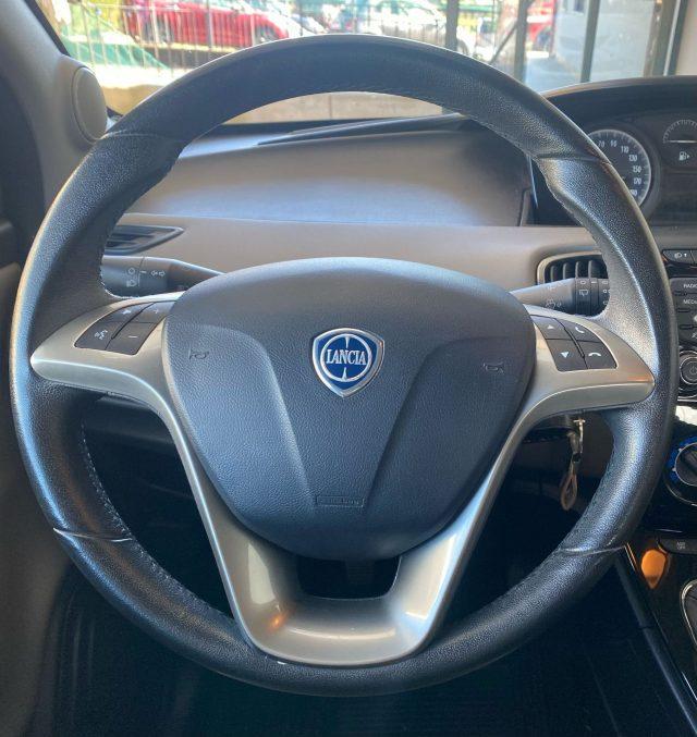 LANCIA Ypsilon 1.2 69 CV 5 porte GPL Ecochic Silver