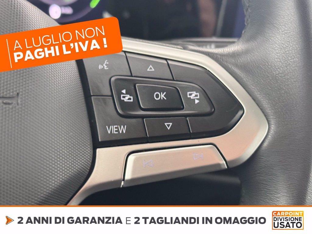 VOLKSWAGEN Golf 1.5 etsi evo style 130cv dsg del 2023