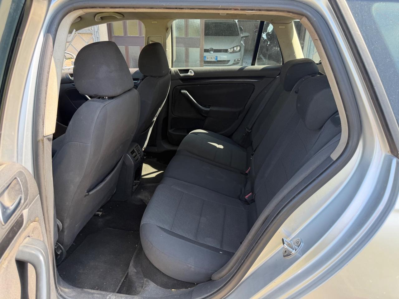 Volkswagen Golf Plus 1.6 TDI DPF Comfortline