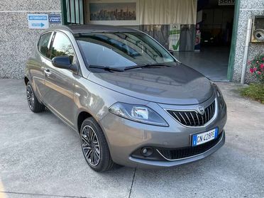 Lancia Ypsilon 1.0 FireFly Hybrid Gold Unipro*CarPlay*Telecamera