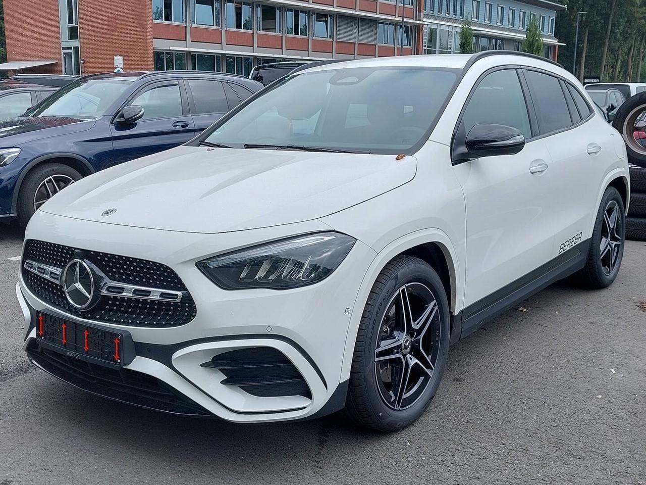 Mercedes-benz GLA 200 d Automatic AMG Premium - R19 - NIGHT PAKET - TELECAMERA