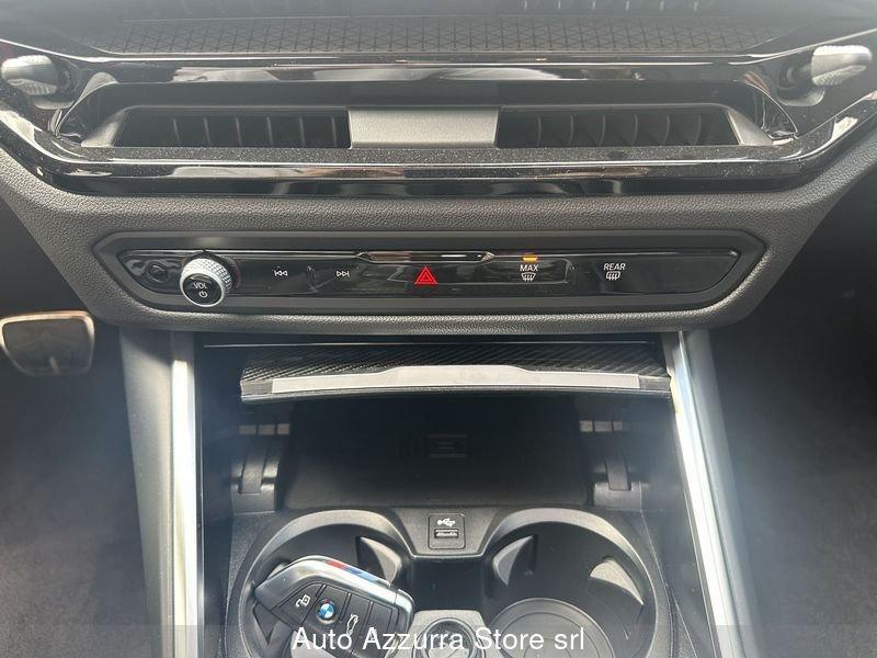 BMW M4 Coupé M4 Competition xDrive auto