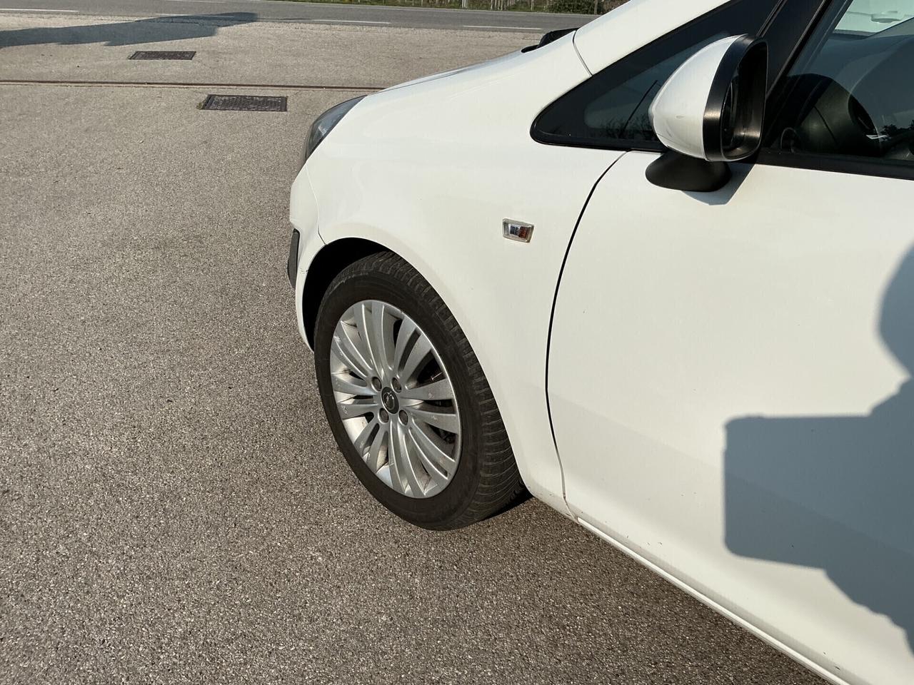 Opel Corsa 1.2 GPL Neopatentati