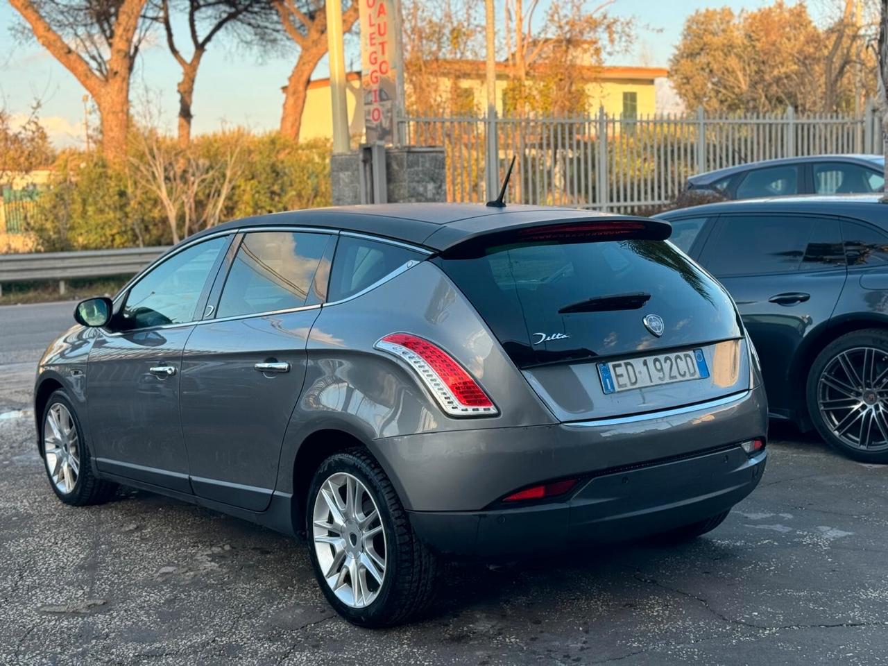 Lancia Delta 1.6 MJT DPF Argento