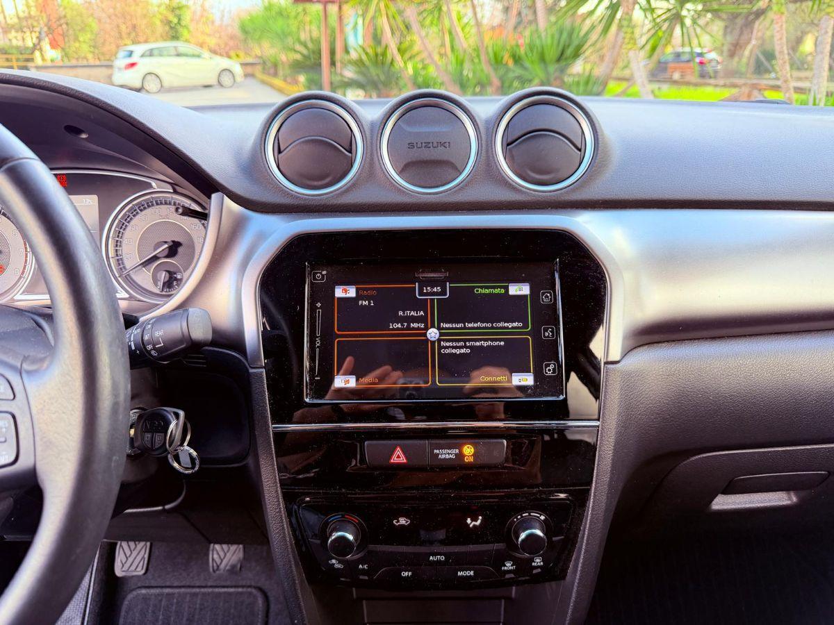 SUZUKI - Vitara - 1.4 Hybrid Top