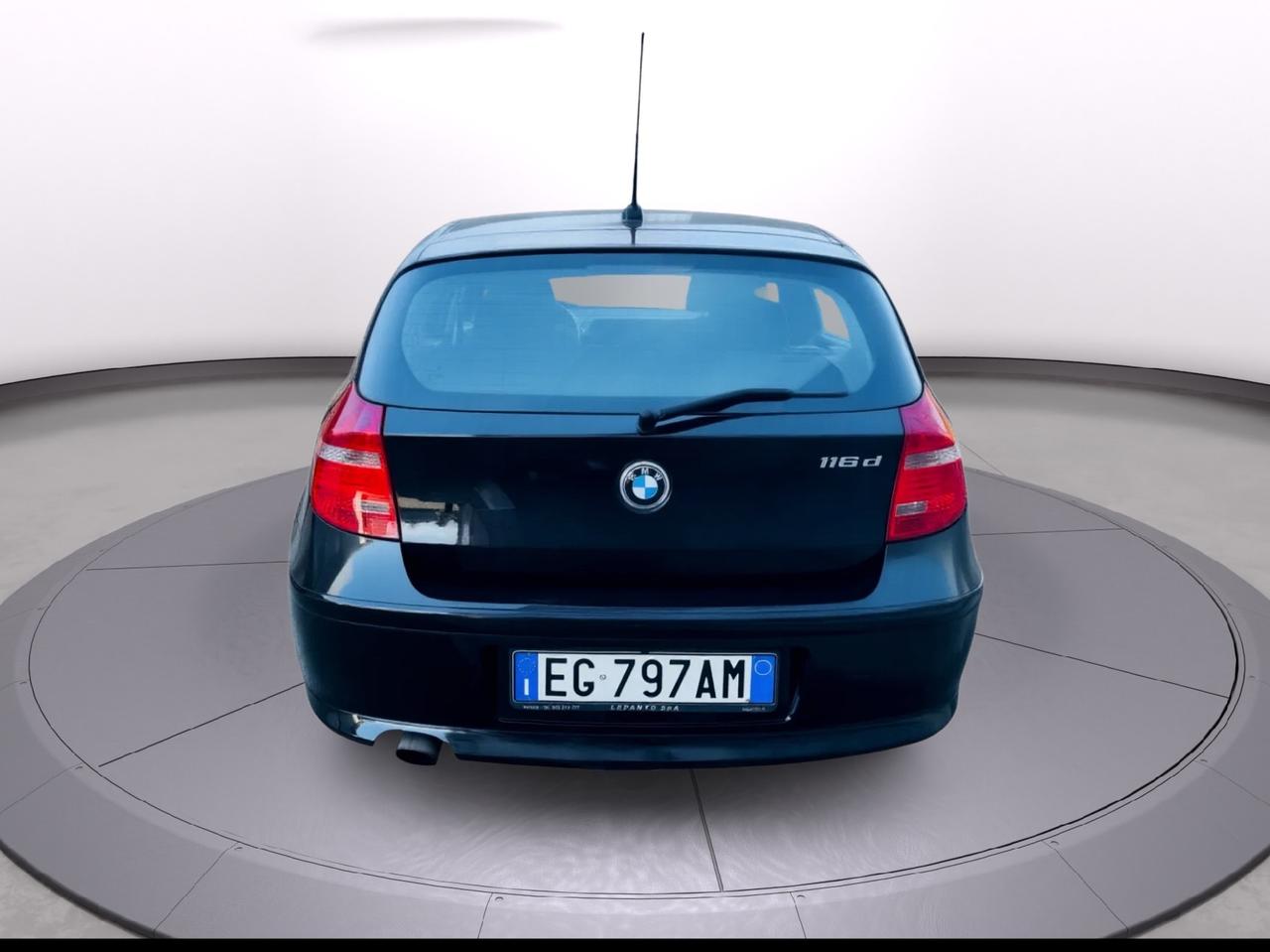 Bmw 116d 2.0 anno 2011 190.000km neo patentati