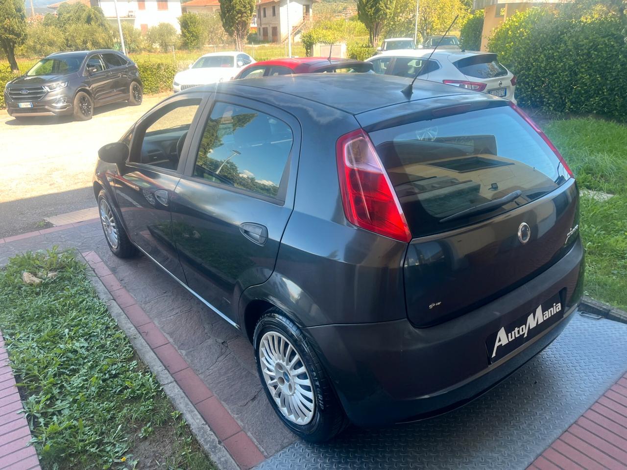 Fiat Grande Punto 1.3 MJT 75 CV 5 porte Dynamic