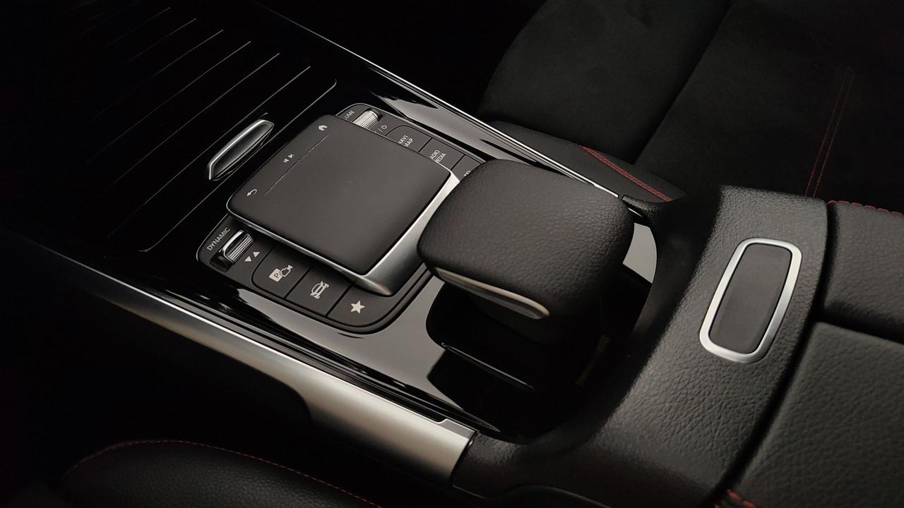 Mercedes-Benz GLB 220 d Premium 4matic auto