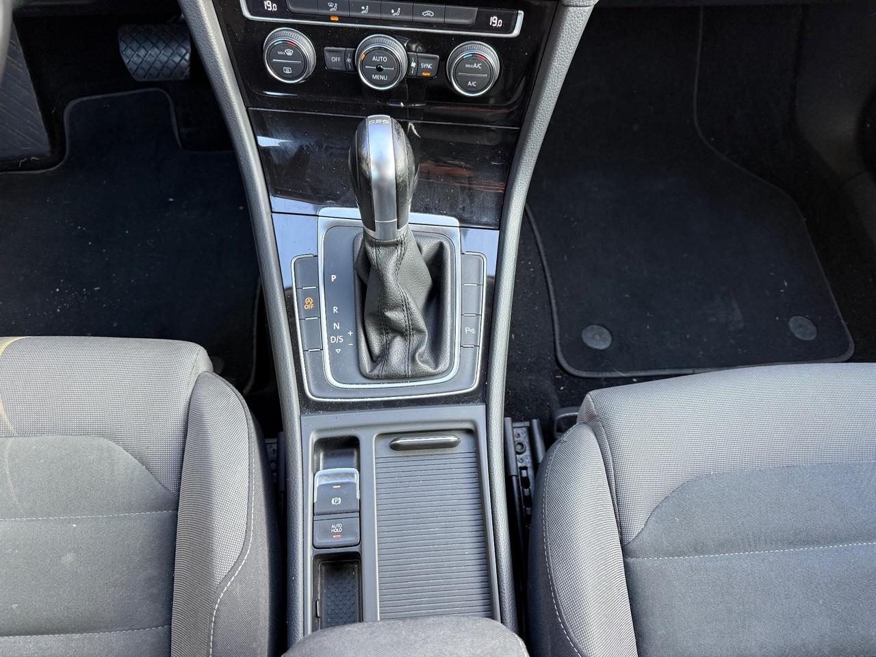 Volkswagen Golf 1.6 TDI 115 CV DSG 5p. Executive