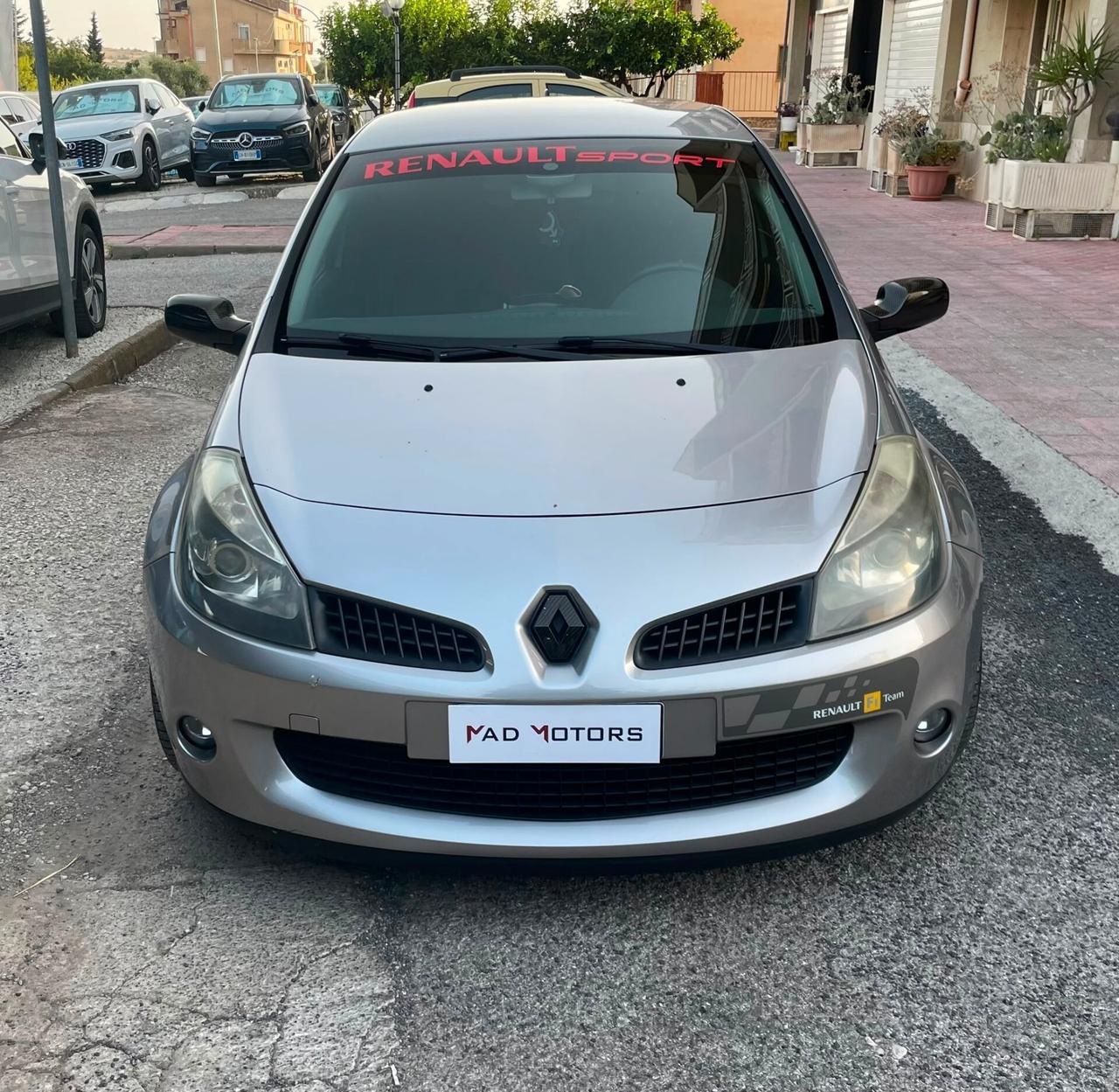 Renault Clio 2.0 16V 200CV RS