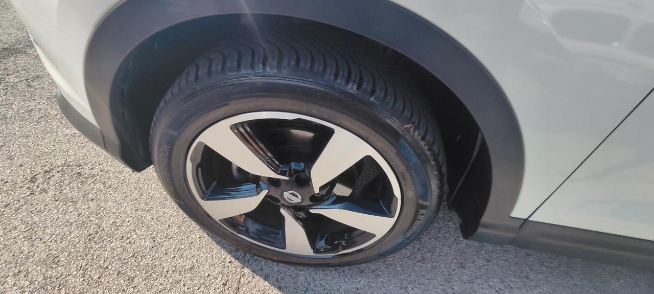Nissan Qashqai 1.2 DIG-T Tekna
