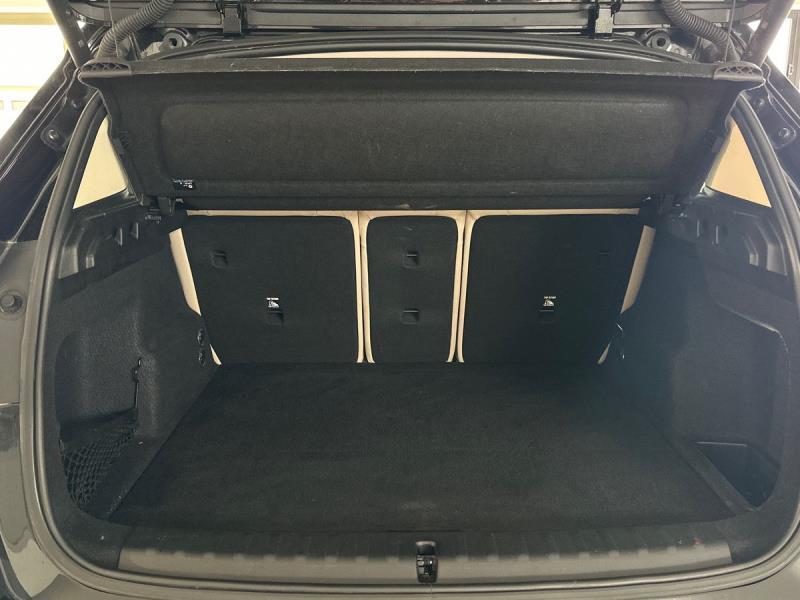 BMW X1 18 i X-Line Edition Signature sDrive DCT