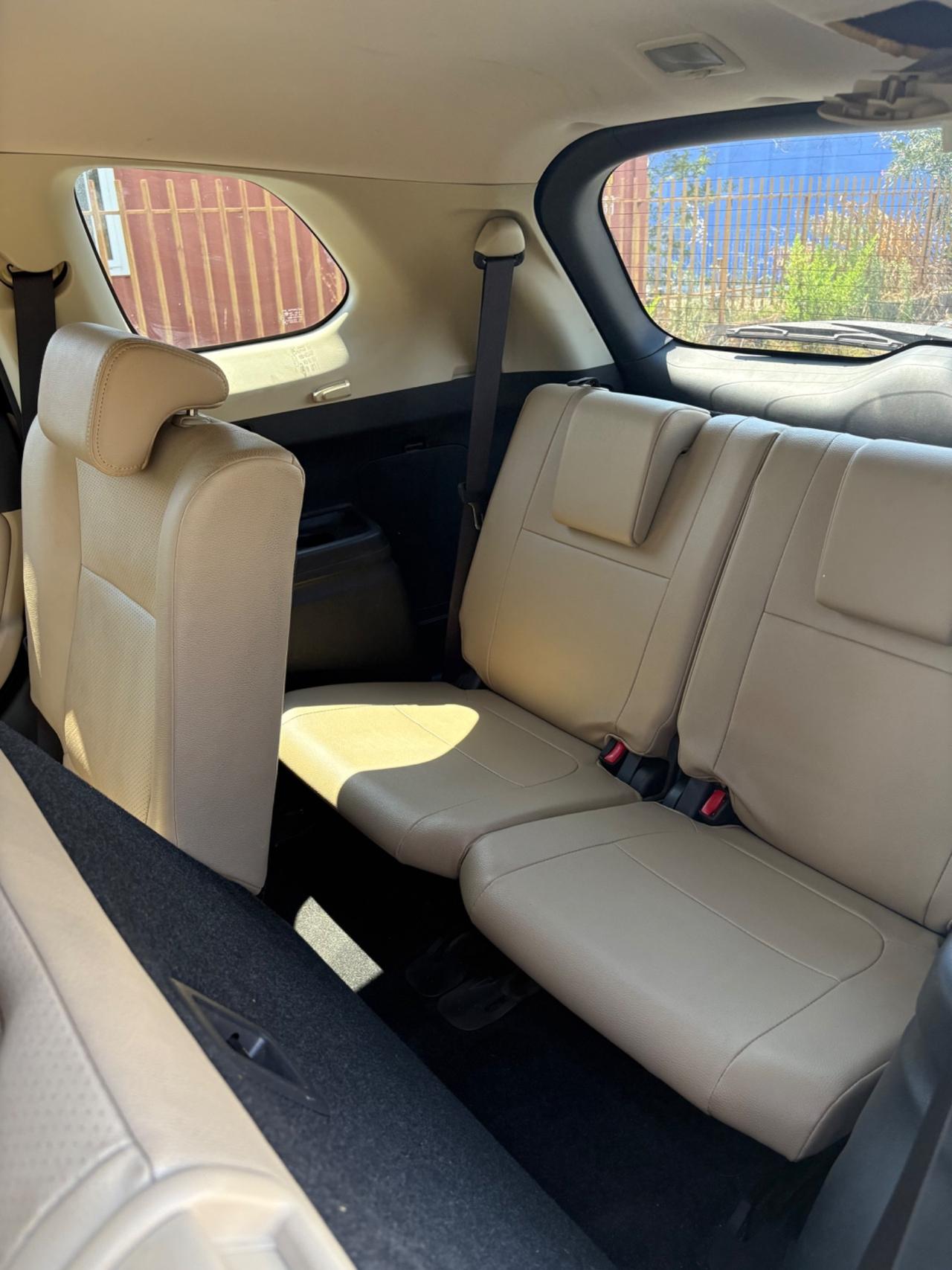 Mitsubishi Outlander 2.2 DI-D 4WD Instyle Plus SDA 7 posti