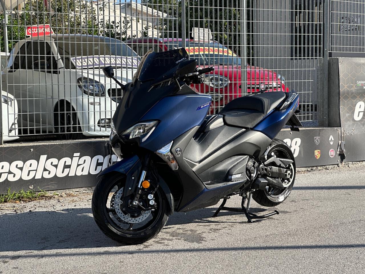 Yamaha T-Max 530 SX - AKRAPOVIC T-MAX