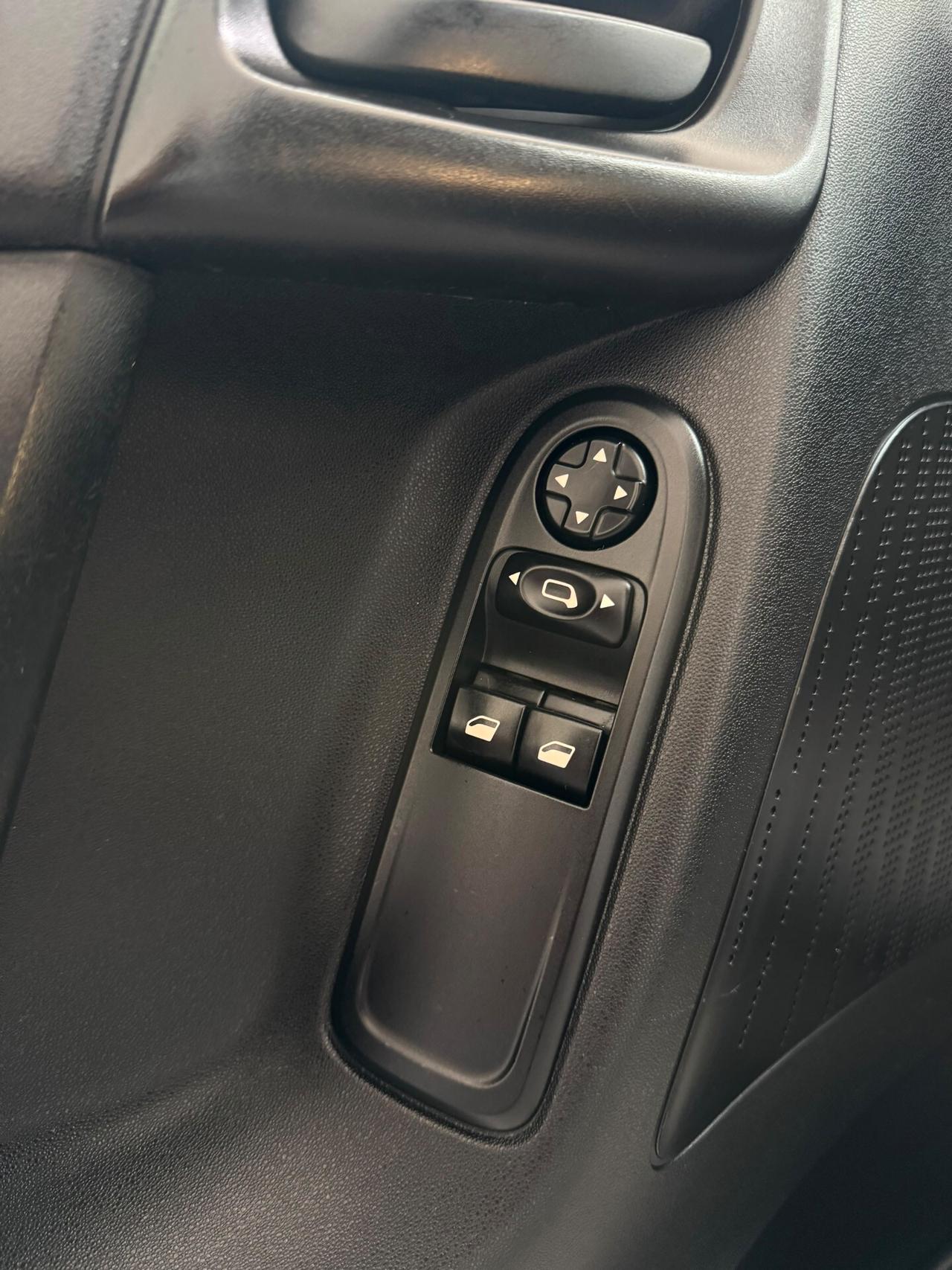 Citroen C3 PureTech 82 Live Edition