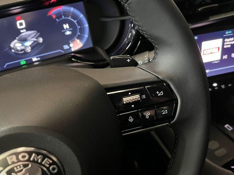 Alfa Romeo Junior Junior 1.2 145 CV Hybrid eDCT6 Q4