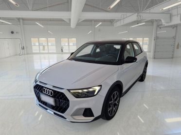 AUDI A1 35 TSI CITYCARVER ADMIRED 5 PORTE BERLINA