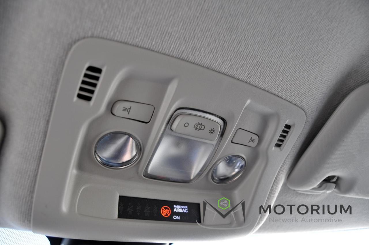 Citroen C3 1.2 puretech Shine s&s 83cv neopatentati my18