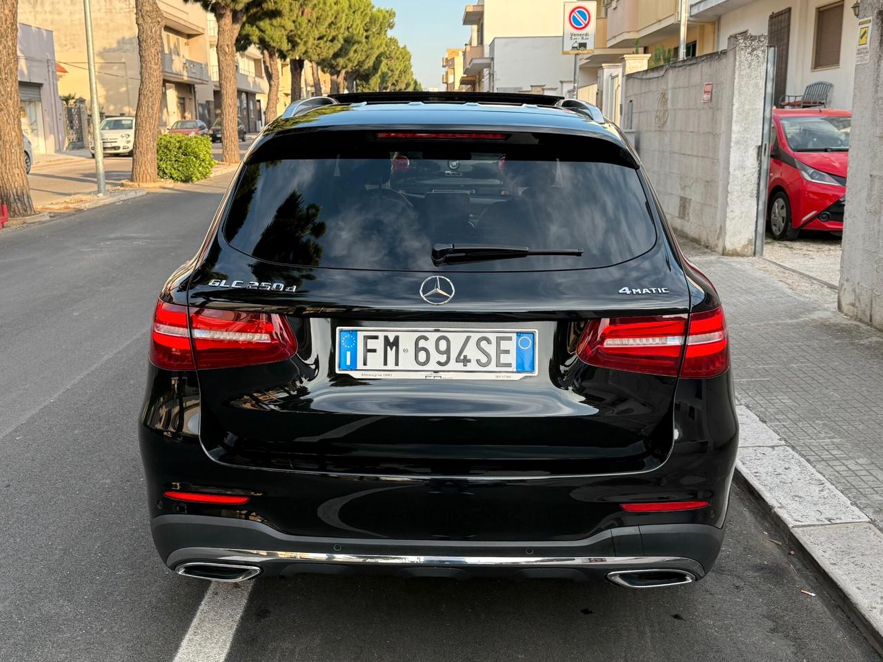 Mercedes GLC 250d 4Matic Premium *TETTO - 2017
