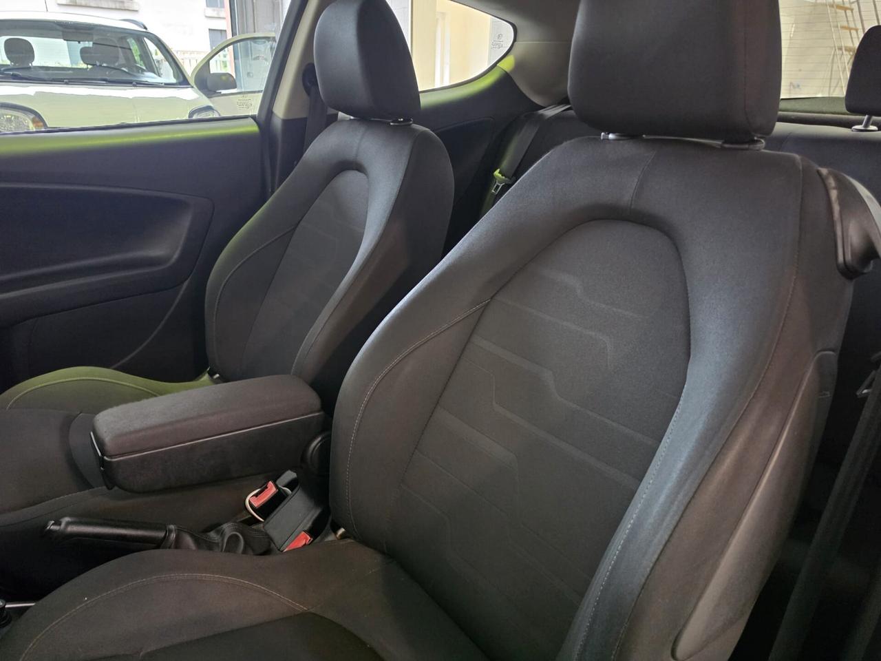 Alfa Romeo MiTo 1.4 78 CV 8V S&S Distinctive