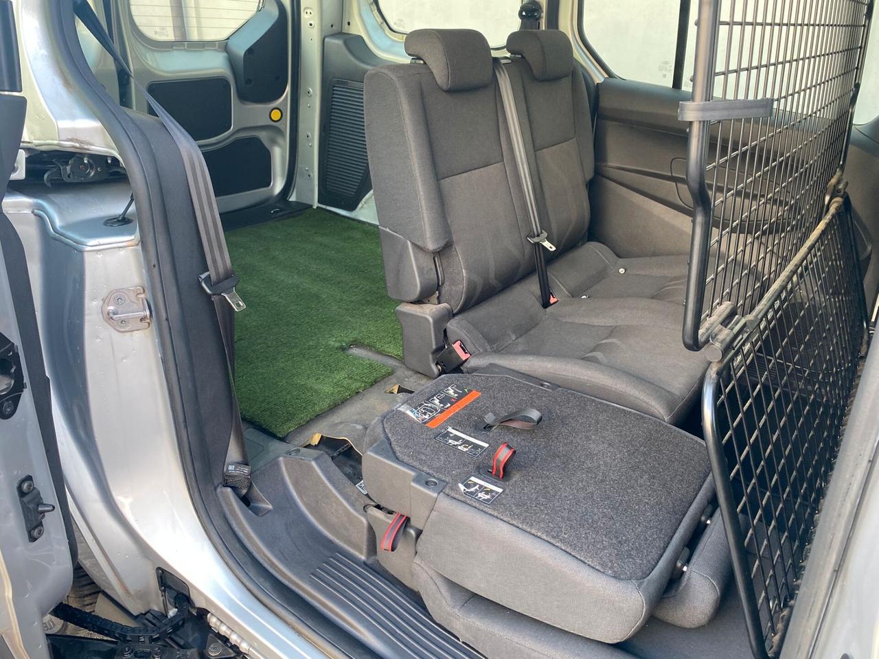 Ford Transit Connect Tourneo 5 posti autocarro