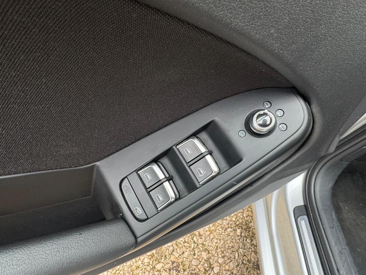 Audi A4 Avant 2.0 TDI 177 CV quattro S tronic edition